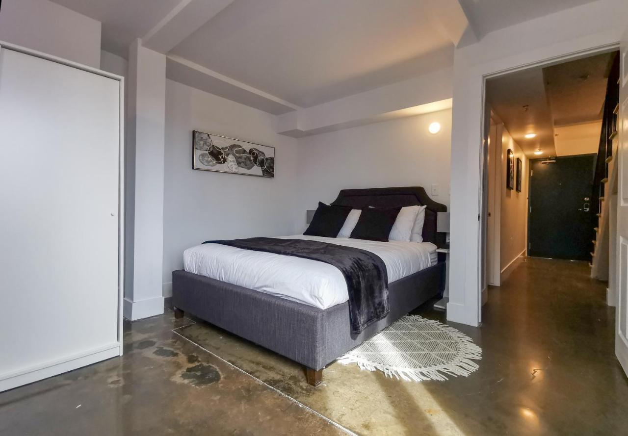 Cameo Hotel And Suites Галифакс Экстерьер фото